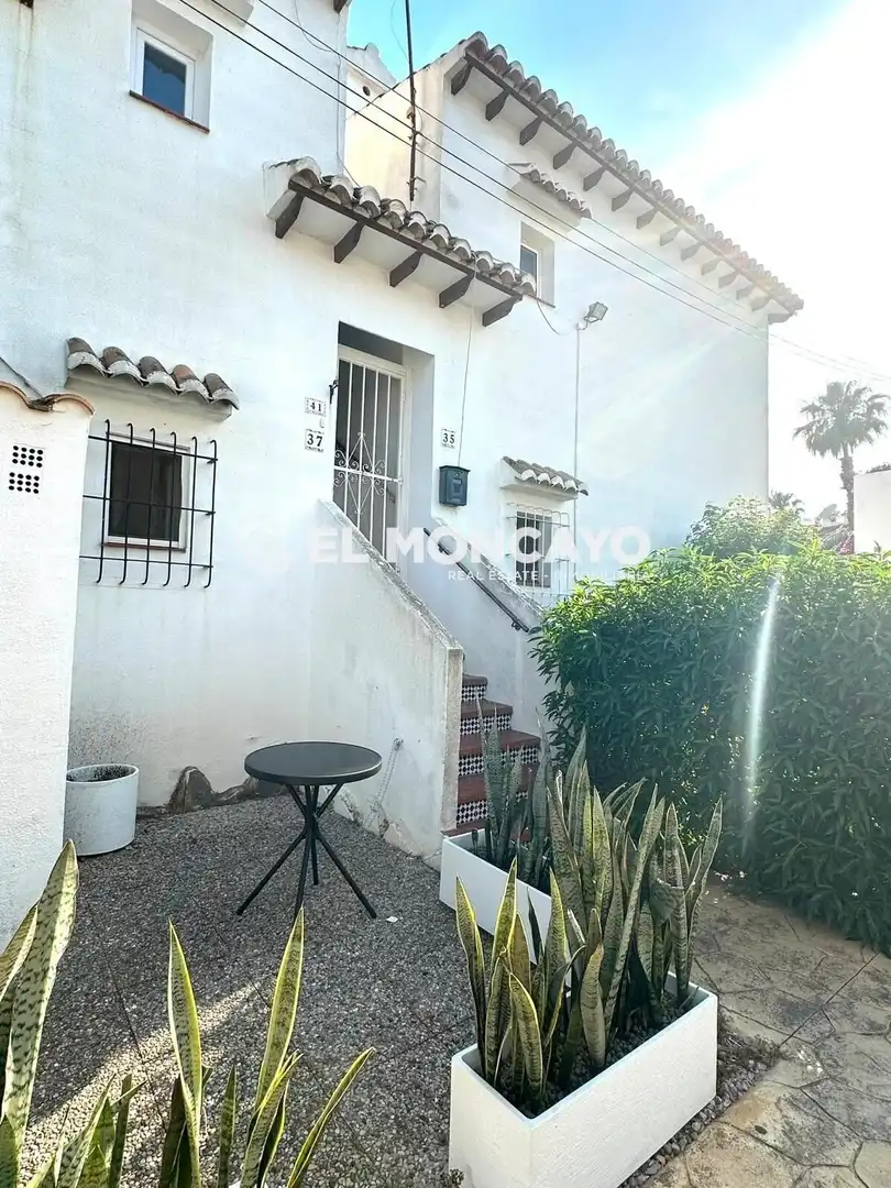 Bungalow amb piscina en venda a Los Balcones - Los Altos, imagen 3