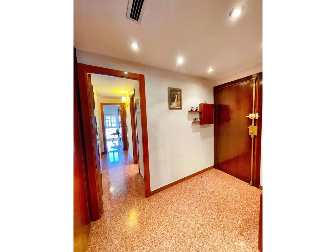Flat for sale in Cerdanyola del Vallès  with Heating, Furnished and Balcony