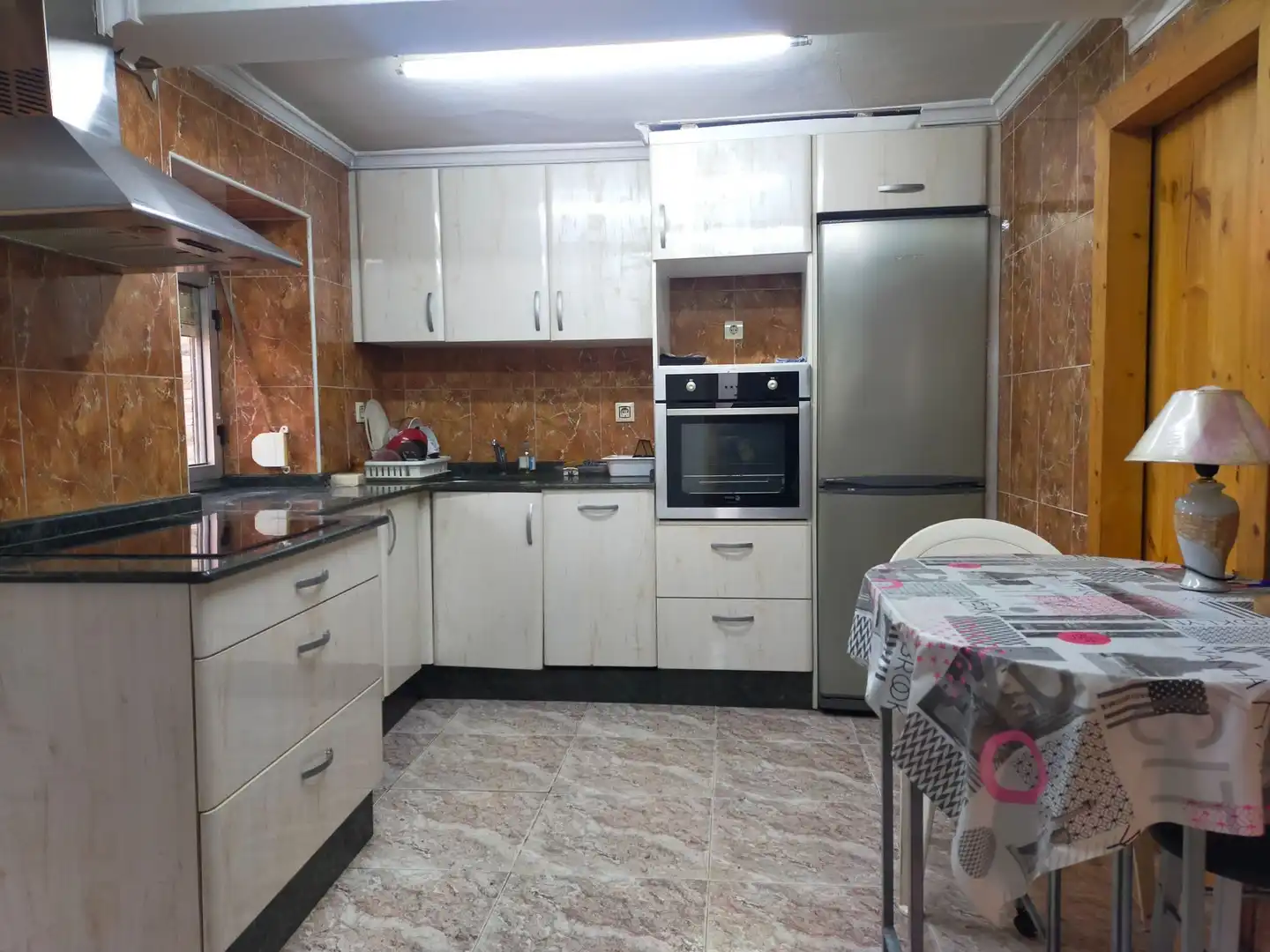 Cocina de Finca rústica en venta en Pravia con Jardín privado