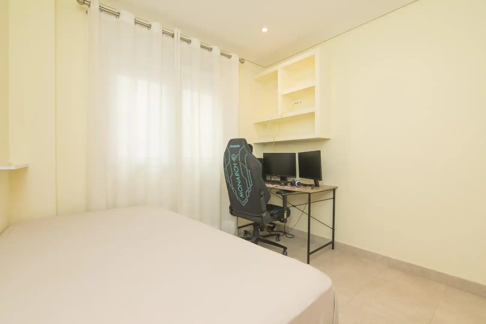 Bedroom of Flat for sale in Elche / Elx  with Air Conditioner, Heating and Storage room