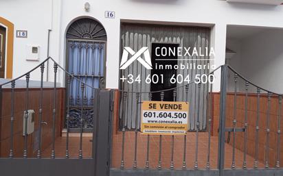 Exterior view of Flat for sale in Olvera  with Storage room