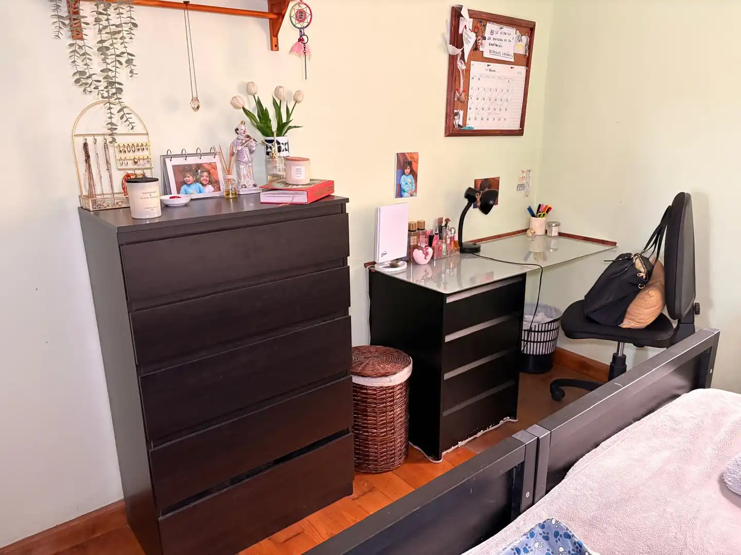 Habitación de Casa o chalet en venta en Santiago de Compostela  con Calefacción, Jardín privado y Terraza