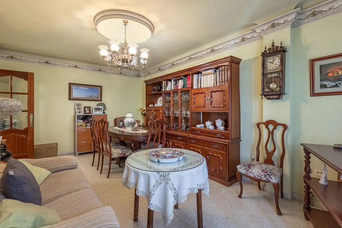 Casa adosada en venta en Calle LA REDONDA, 21, Pinos Puente