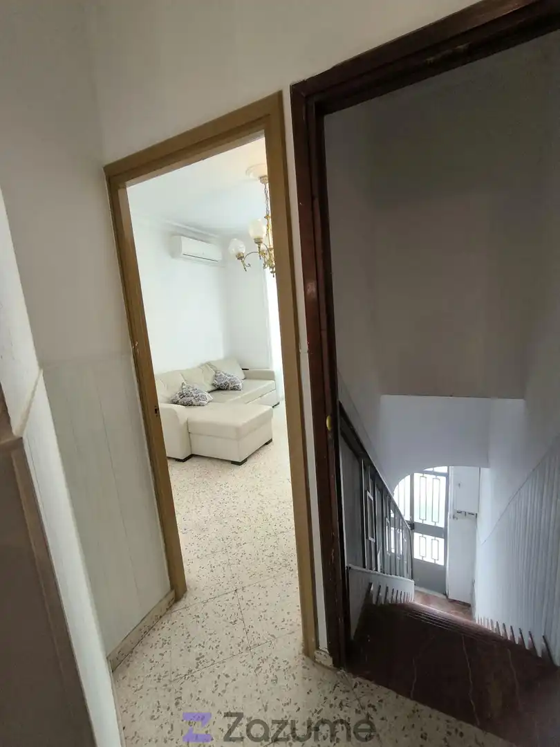 Casa adosada de alquiler en Sevilla con Aire acondicionado, Terraza y Amueblado