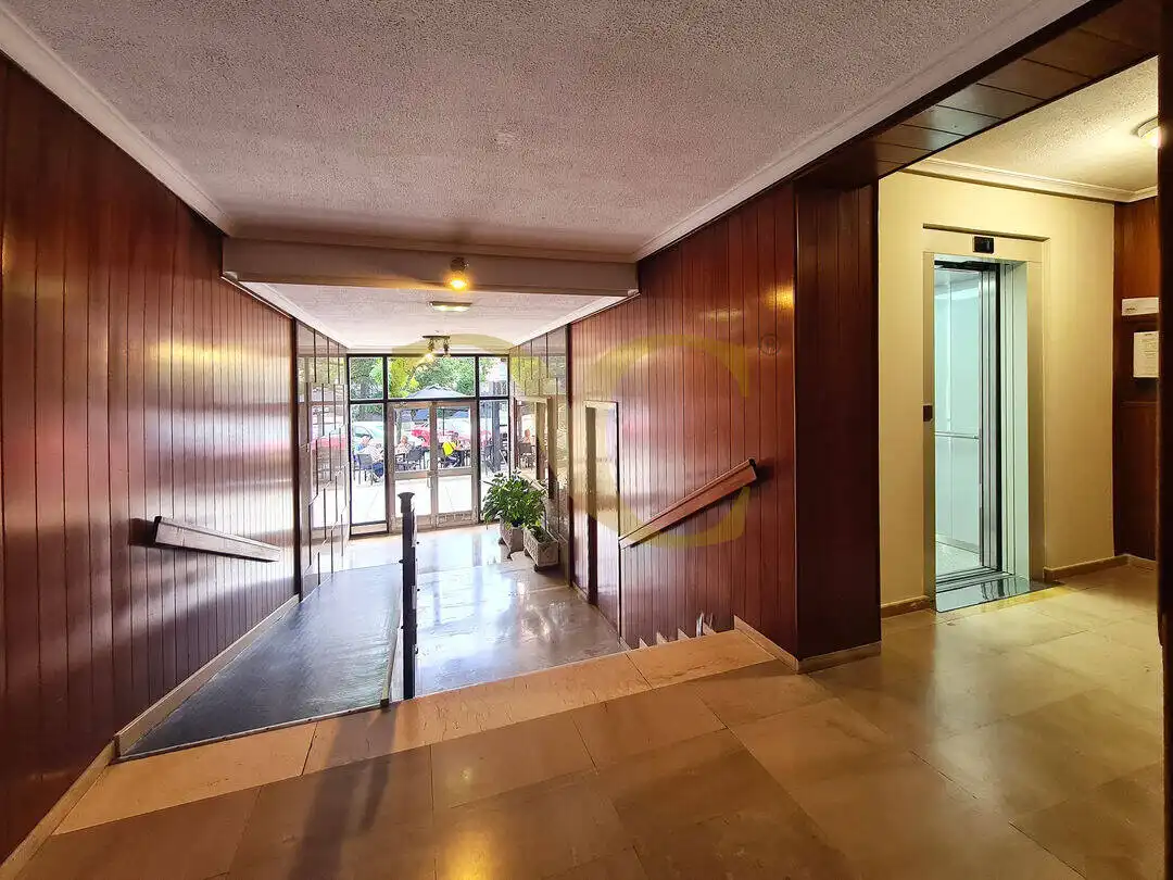 Wohnung mit Aufzug zum Verkauf in Calle Arzobispo Guisasola, imagen 32