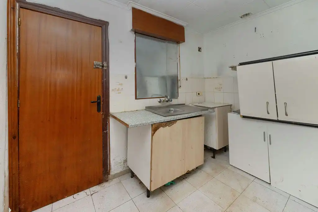 Semi-detached house for sale in C/ Lejona, imagen 5