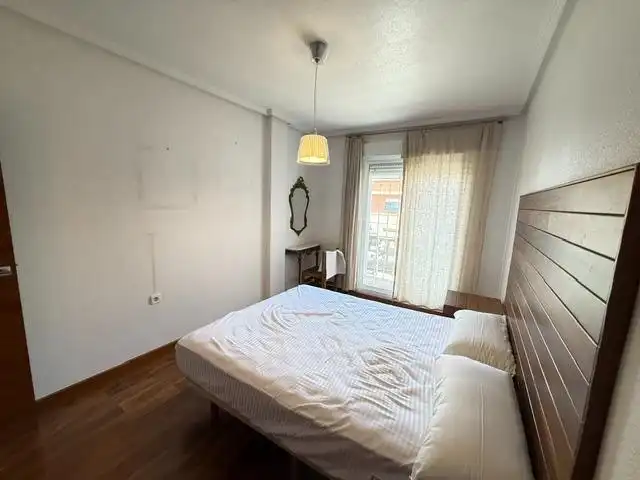 Habitación de Ático de alquiler en Murcia con Aire acondicionado, Terraza y Amueblado