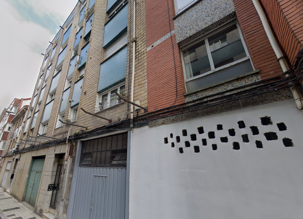 Piso en venta en Calle Trueba, Perchera
