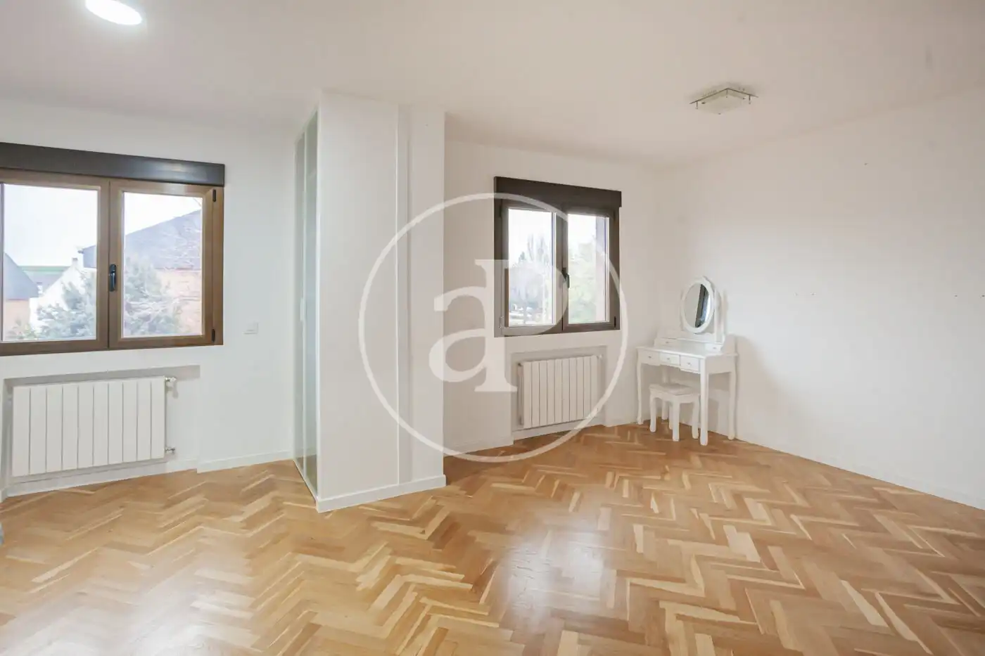 Bedroom of Detached homes for sale in Las Rozas de Madrid  with Heating