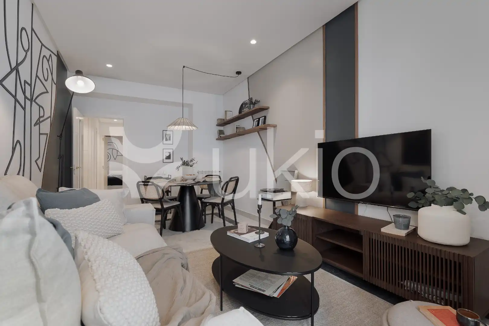Sala d'estar de Apartament de lloguer en Madrid amb Aire condicionat, Calefacció i Moblat
