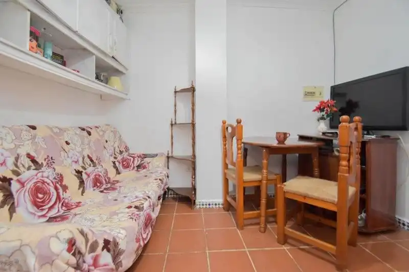 Habitación de Piso en venta en Granada con Terraza