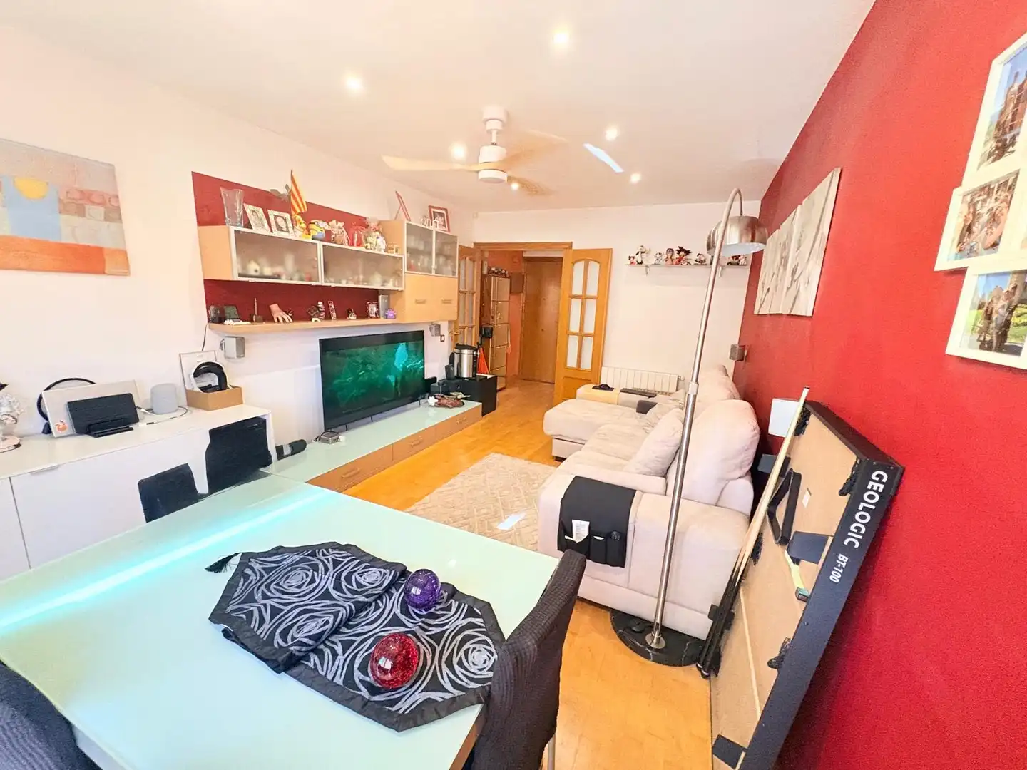 Sala de estar de Piso en venta en Pallejà con Aire acondicionado, Calefacción y Balcón