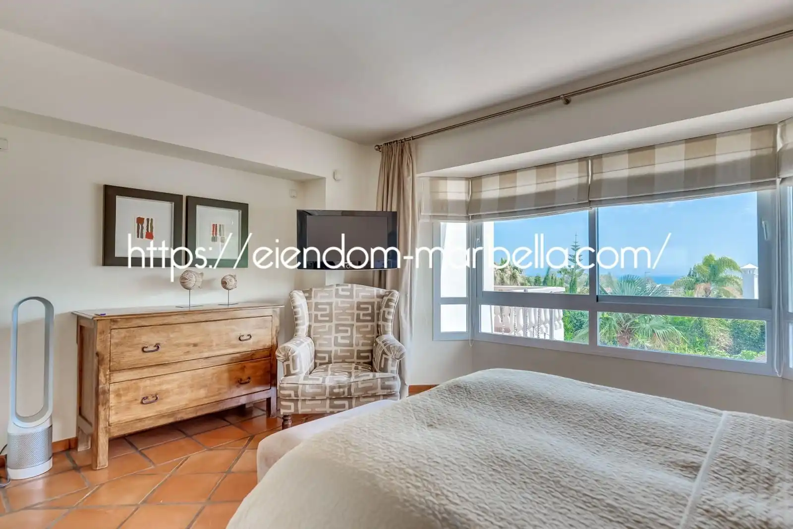 Chalet con piscina en venta en Elviria - Cabopino, imagen 26