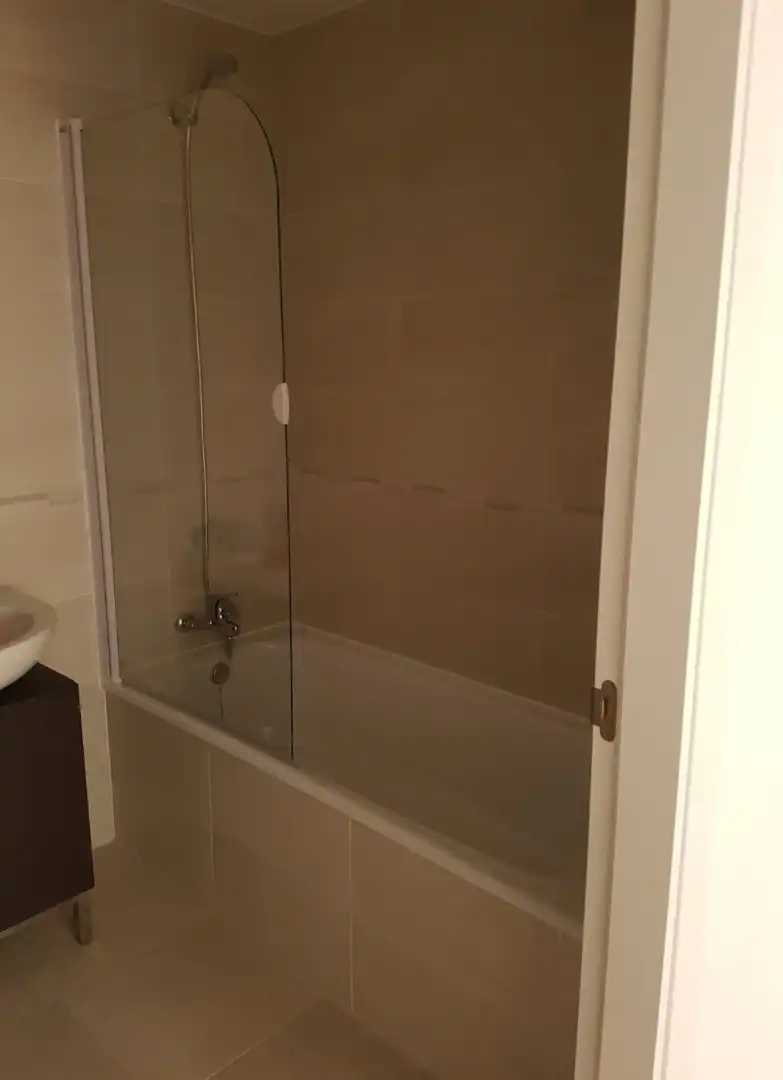 Bathroom of Flat for rent in Rivas-Vaciamadrid  with Air Conditioner, Heating and Parquet flooring