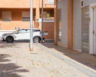 Aparcament de Local en venda en  Almería Capital