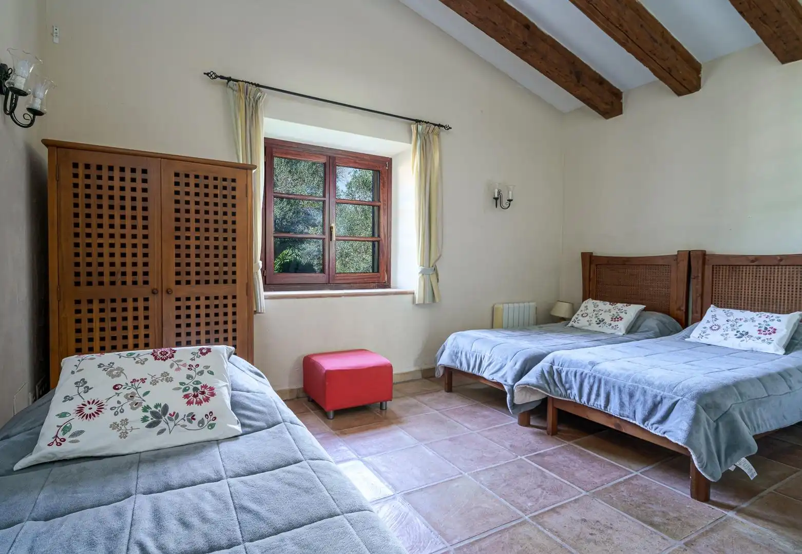 Habitación de Casa o chalet en venta en Capdepera con Aire acondicionado, Calefacción y Jardín privado