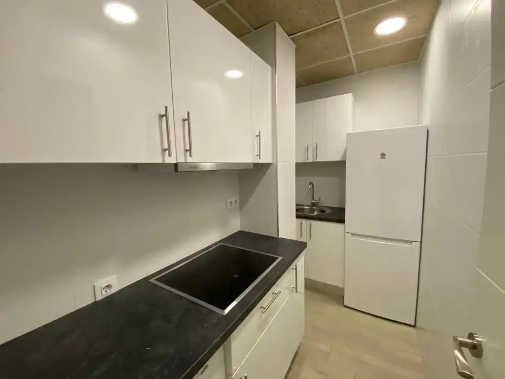 Cocina de Piso en venta en Madrid con Aire acondicionado y Amueblado