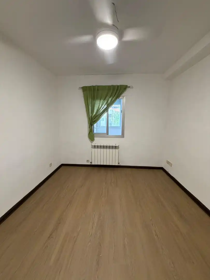 Habitación de Piso de alquiler en Madrid con Aire acondicionado y Calefacción