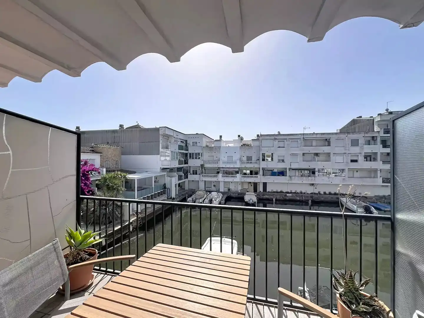 Terraza de Apartamento en venta en Empuriabrava con Aire acondicionado, Trastero y Amueblado