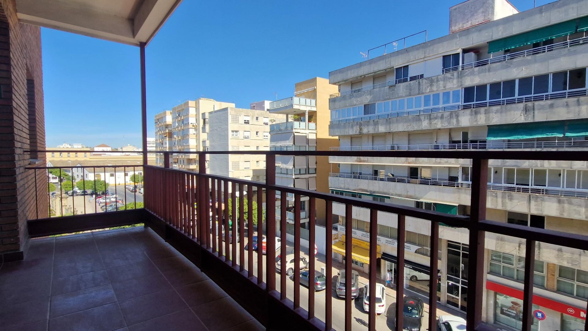 Vista exterior de Piso en venta en Jerez de la Frontera con Terraza