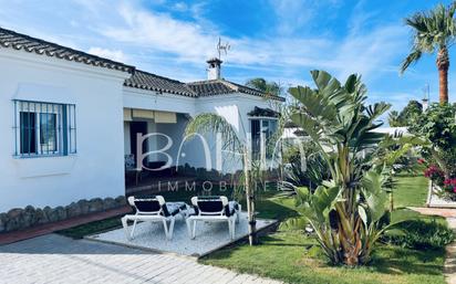 Exterior view of House or chalet for sale in Chiclana de la Frontera  with Air Conditioner, Terrace and Swimming Pool