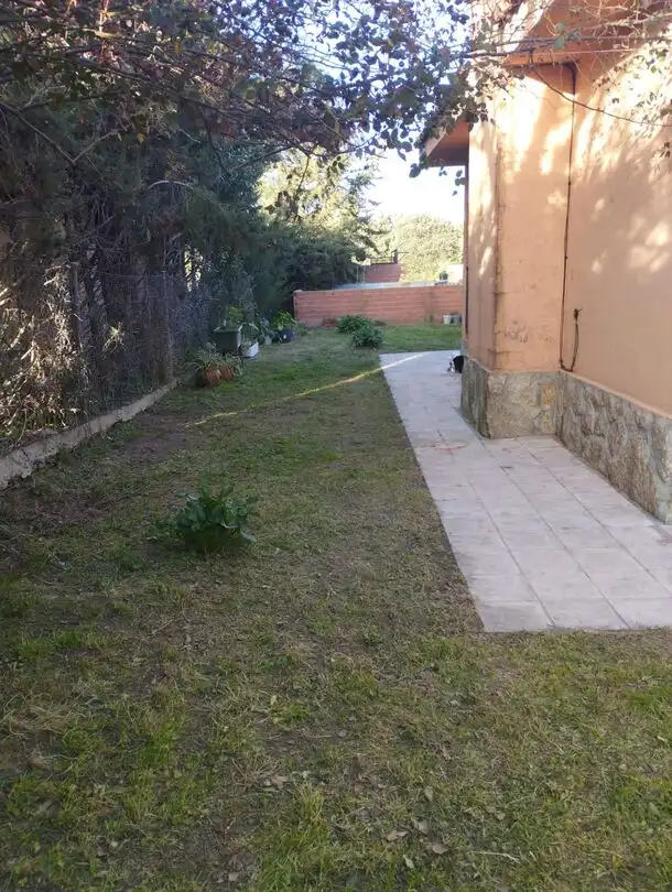 Jardín de Casa o chalet en venta en San Román de los Montes con Aire acondicionado y Calefacción