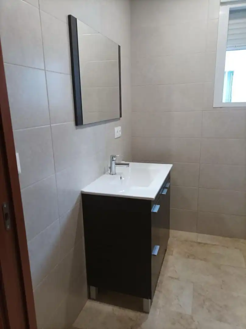 Bany de Pis en venda en Córdoba amb Balcó