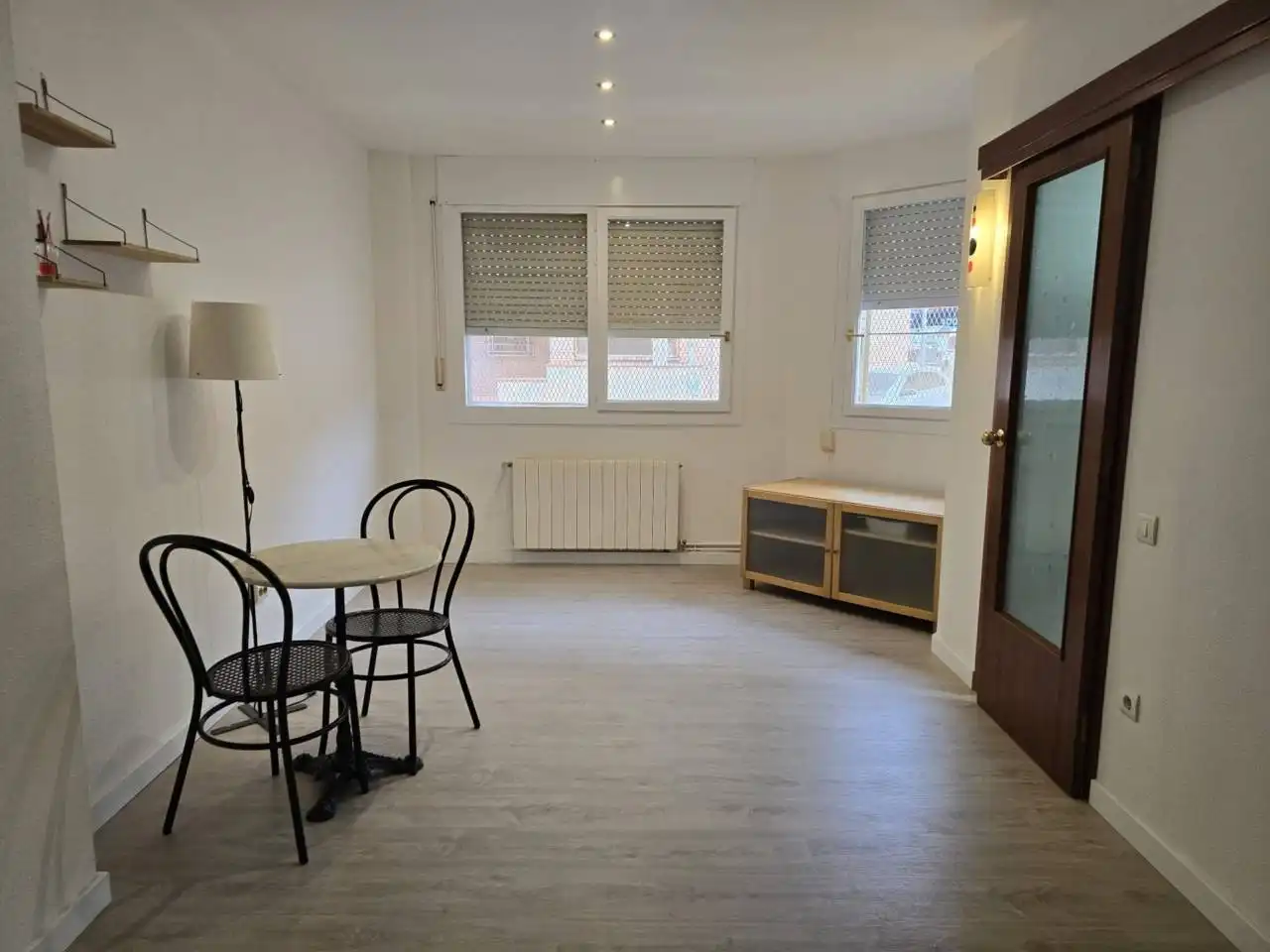 Habitación de Piso en venta en Terrassa con Calefacción, Parquet y Amueblado