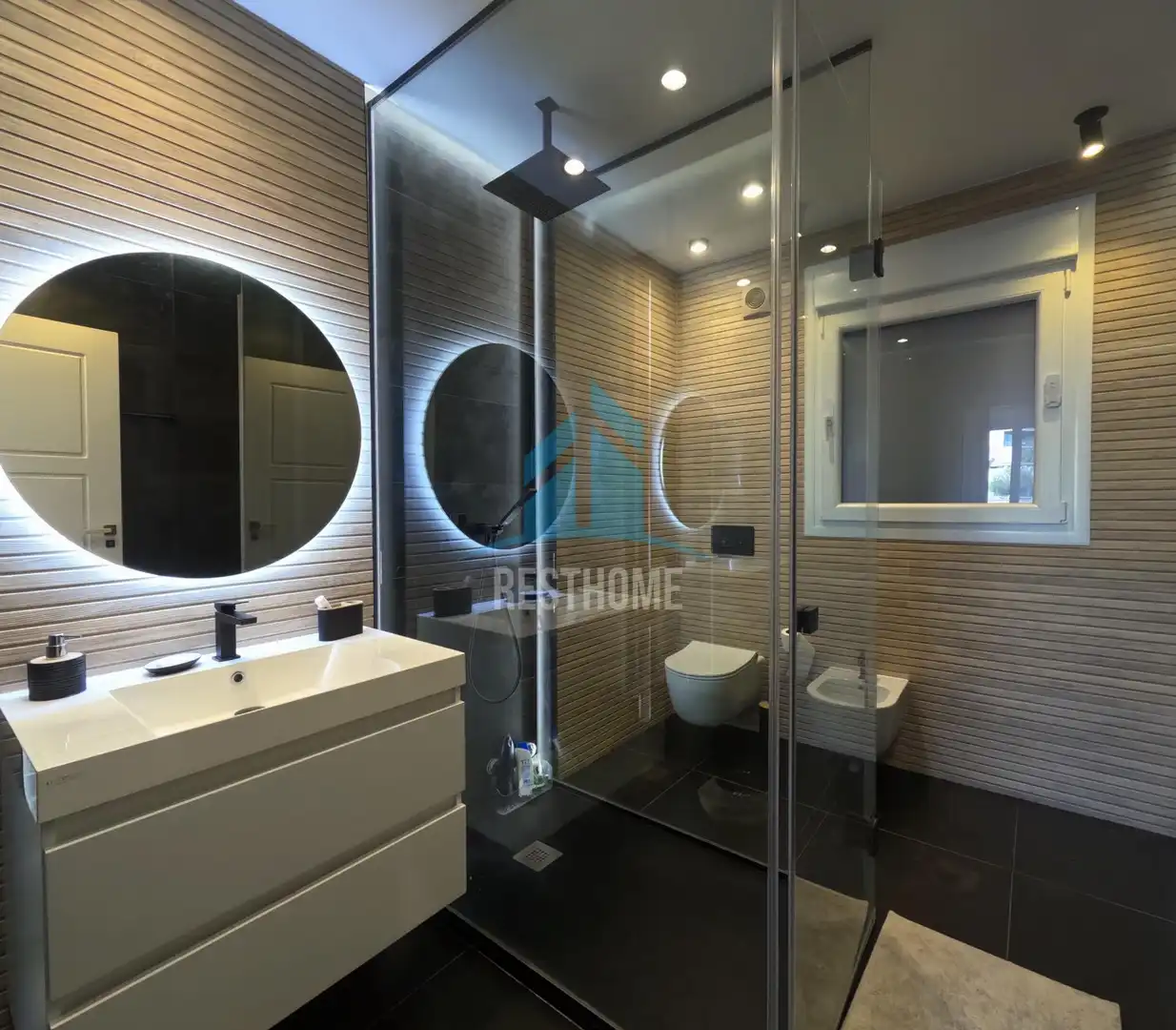 Bathroom of Houses for sale in Cullera  with Air Conditioner, Terrace and Jacuzzi