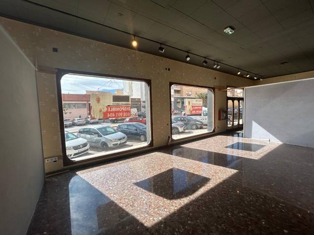 Local comercial en Alquiler en Avenida España en Segorbe