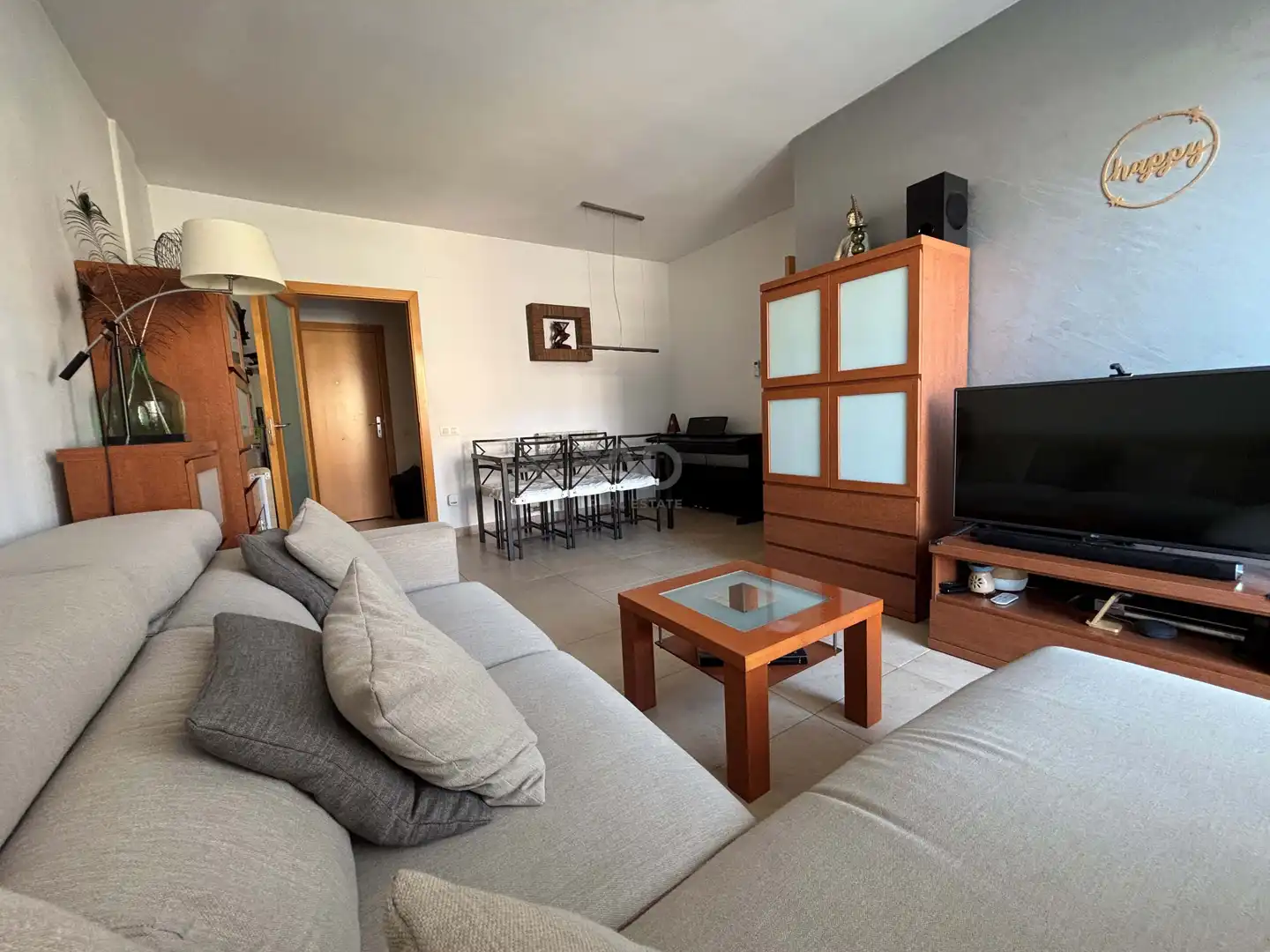Sala d'estar de Pis en venda en Barberà del Vallès amb Calefacció, Terrassa i Piscina