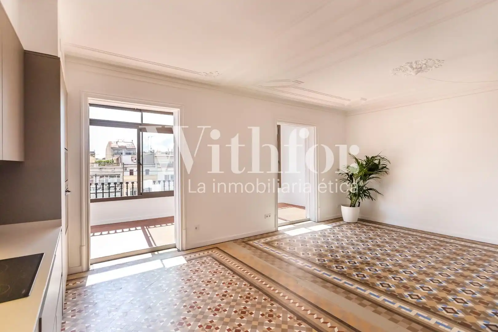 Appartamento con terrazza in affitto a Carrer de València, imagen 21
