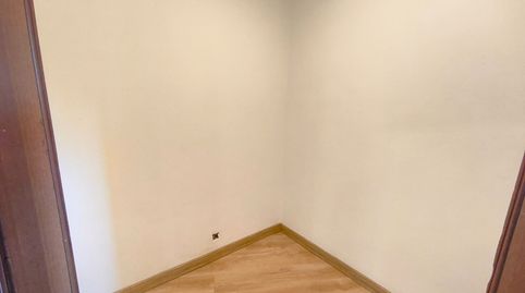 Foto 4 de Piso en venta en Calle Pelayo, Versalles, Avilés