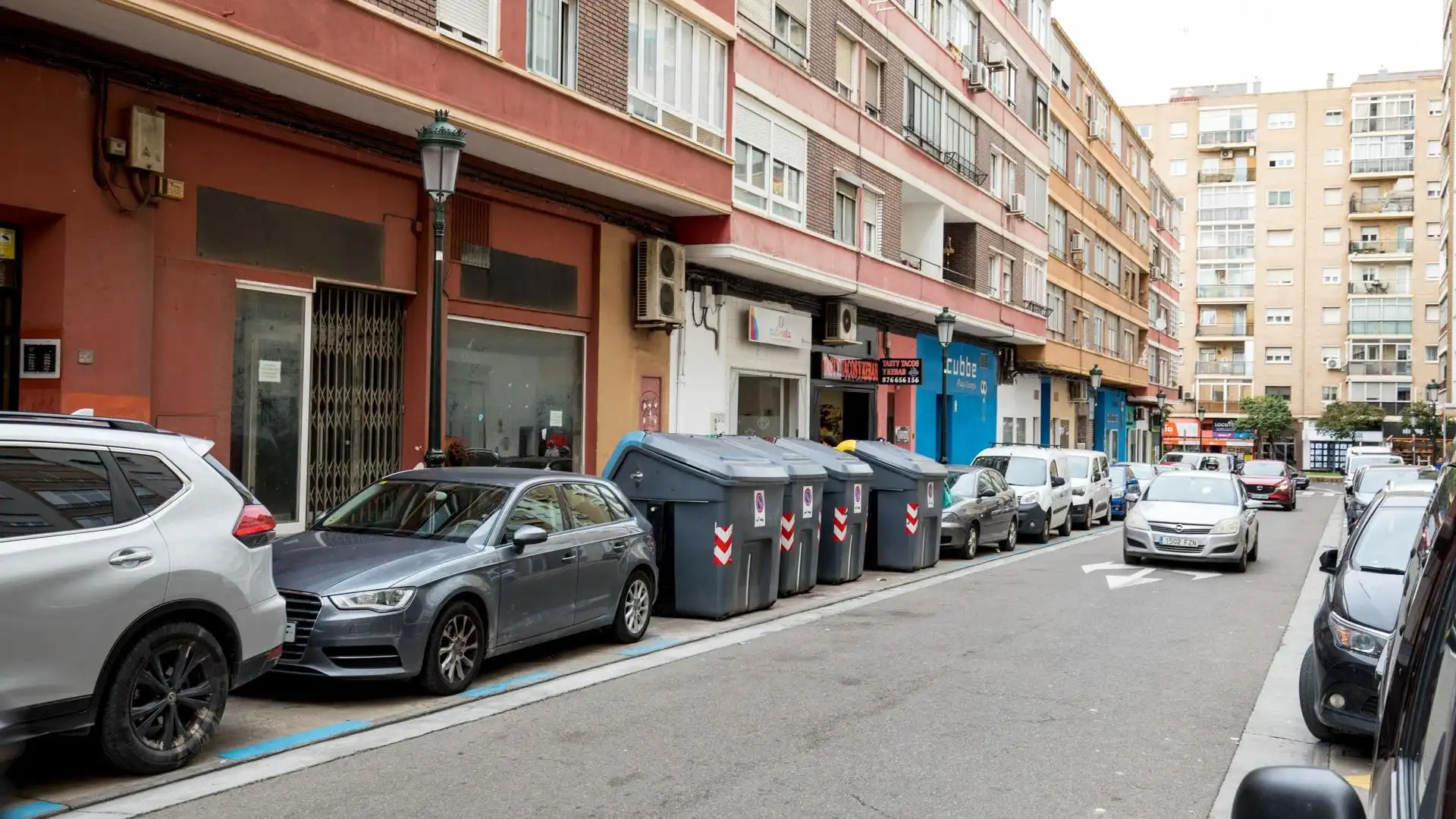 Parkplatz von Wohnung zum Verkauf in Zaragoza mit Heizung, Terrasse und Balkon