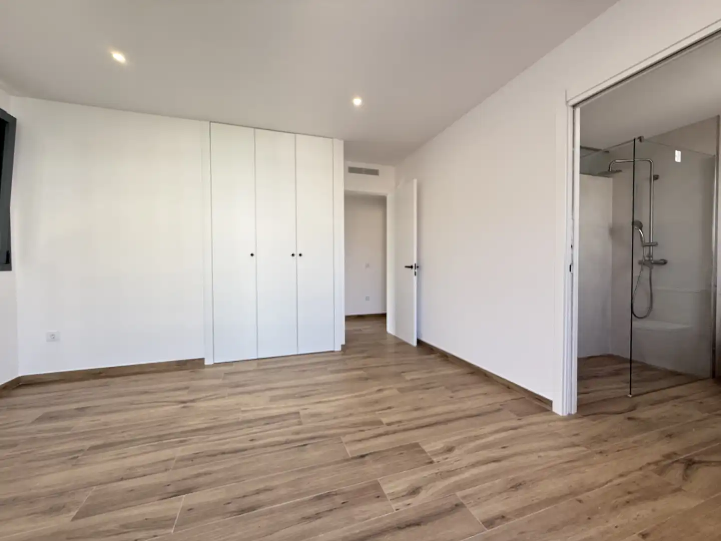 Bedroom of Flat for rent in Roses