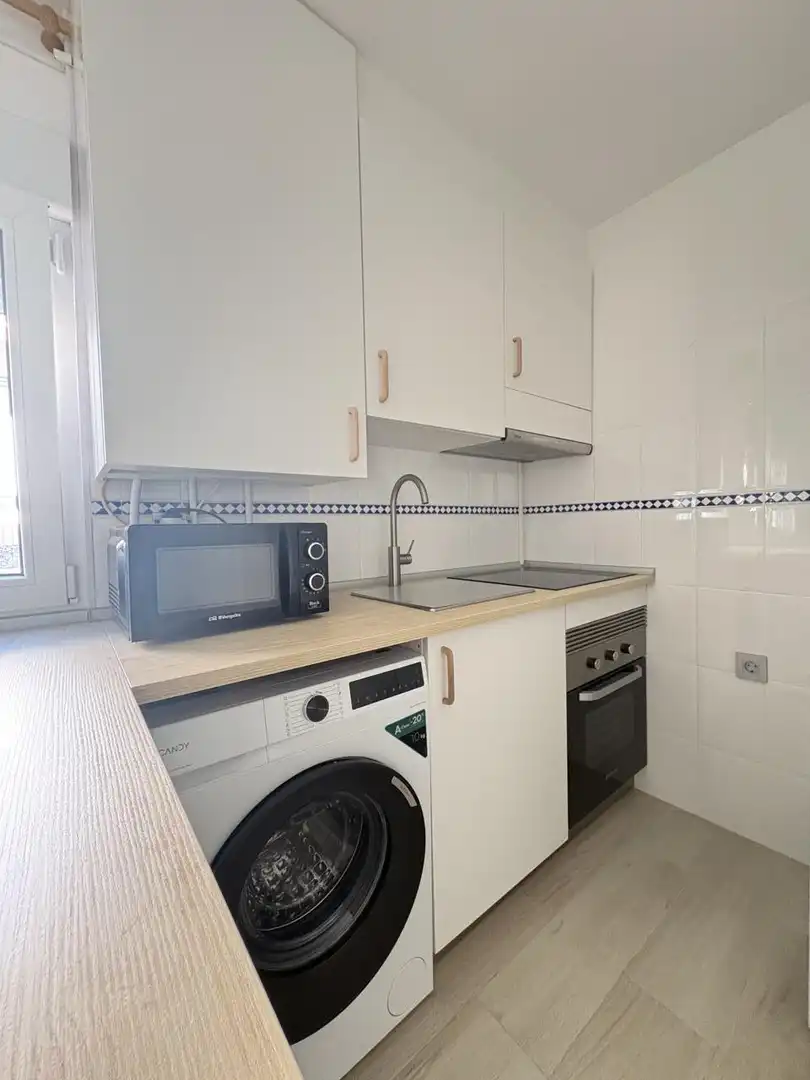 Flat to rent in Calle Ribota, imagen 7