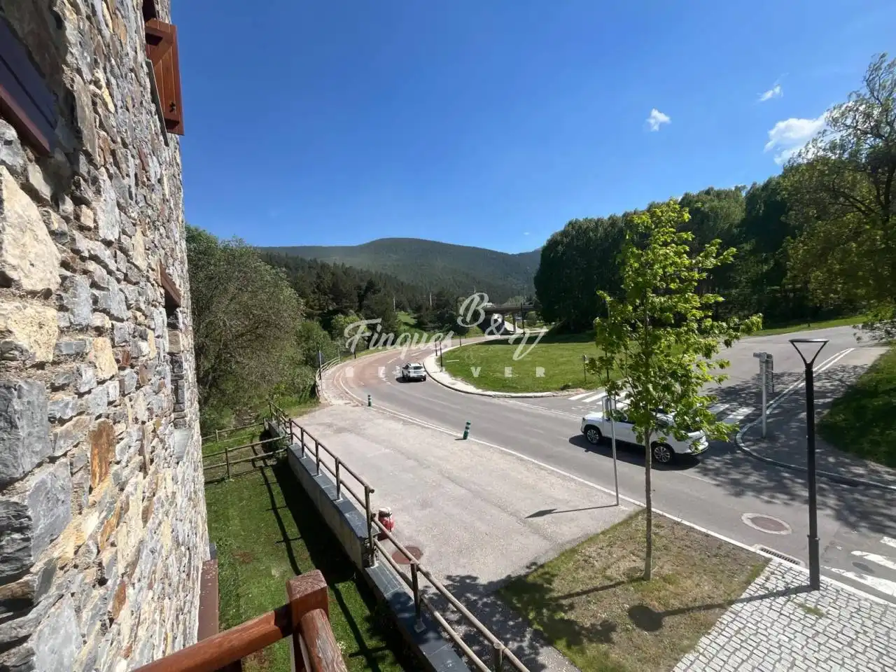 Parking de Piso en venta en Alp con Calefacción, Parquet y Trastero