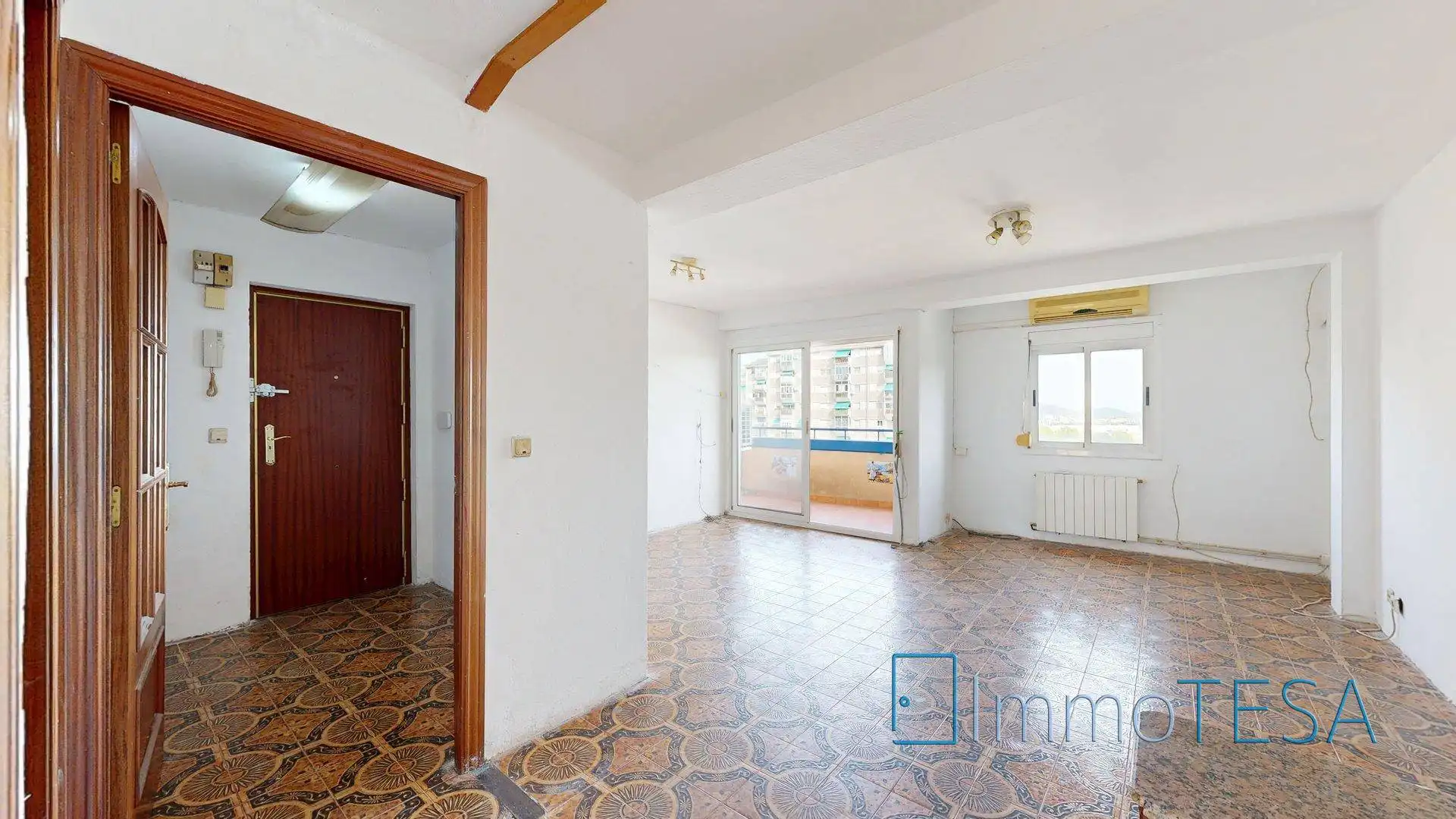 Sala d'estar de Pis en venda en Badia del Vallès amb Calefacció i Balcó