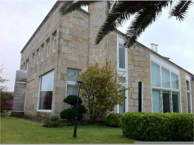 Casa-chalet en Venta en Alcabre