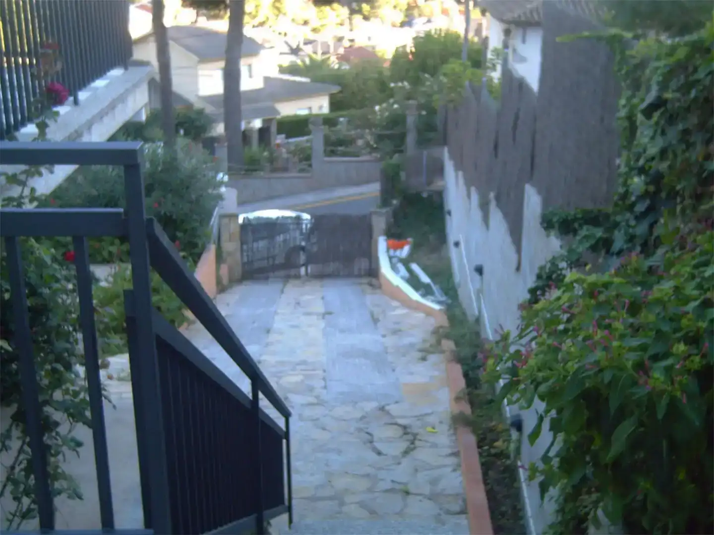 Vista exterior de Pis en venda en Pallejà amb Jardí privat, Traster i Balcó