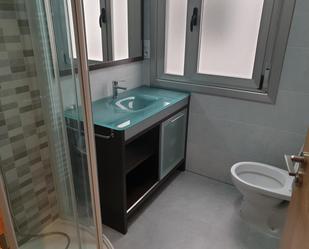 Bathroom of Flat to rent in Ourense Capital   with Terrace