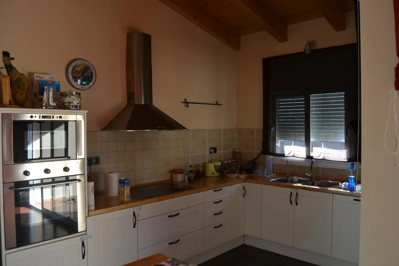Cuina de Casa o xalet de lloguer en Sant Vicenç de Castellet