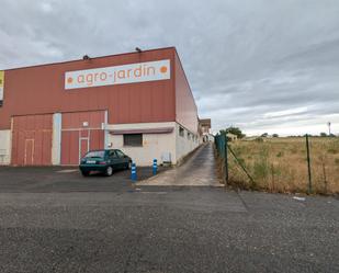 Vista exterior de Nau industrial de lloguer en Estella / Lizarra