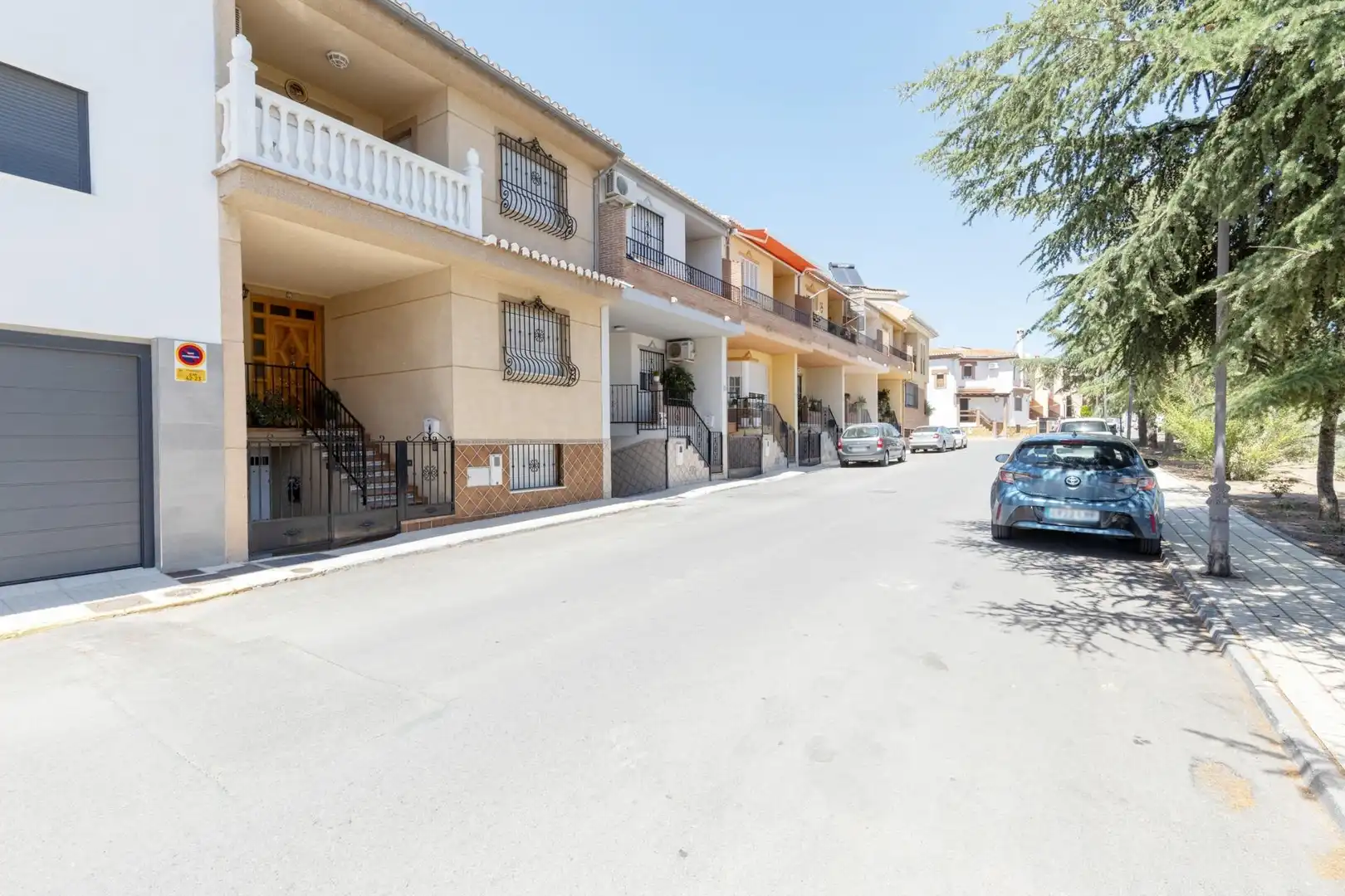 Vista exterior de Casa adosada en venta en Peligros con Aire acondicionado, Calefacción y Terraza