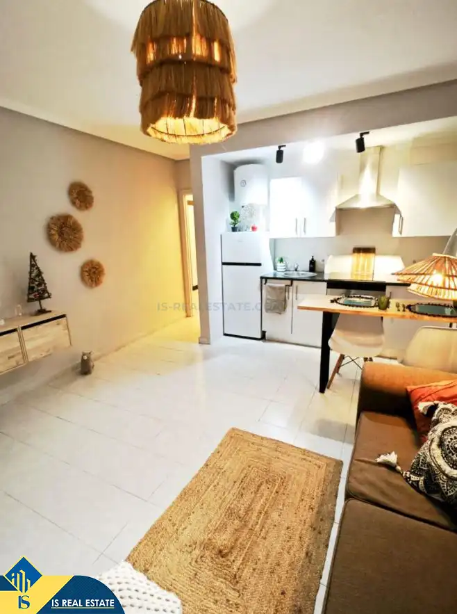 Küche von Wohnung zum Verkauf in Torrevieja mit Klimaanlage, Heizung und Terrasse