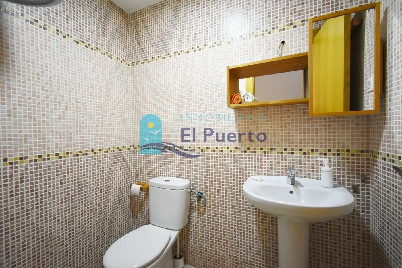 Bany de Apartament en venda en Mazarrón amb Terrassa, Traster i Moblat