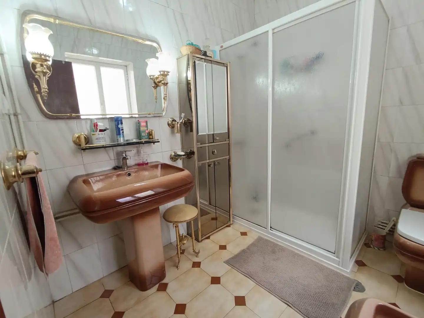 Badezimmer von Wohnung zum Verkauf in Pontevedra Capital  mit Heizung und Parkett