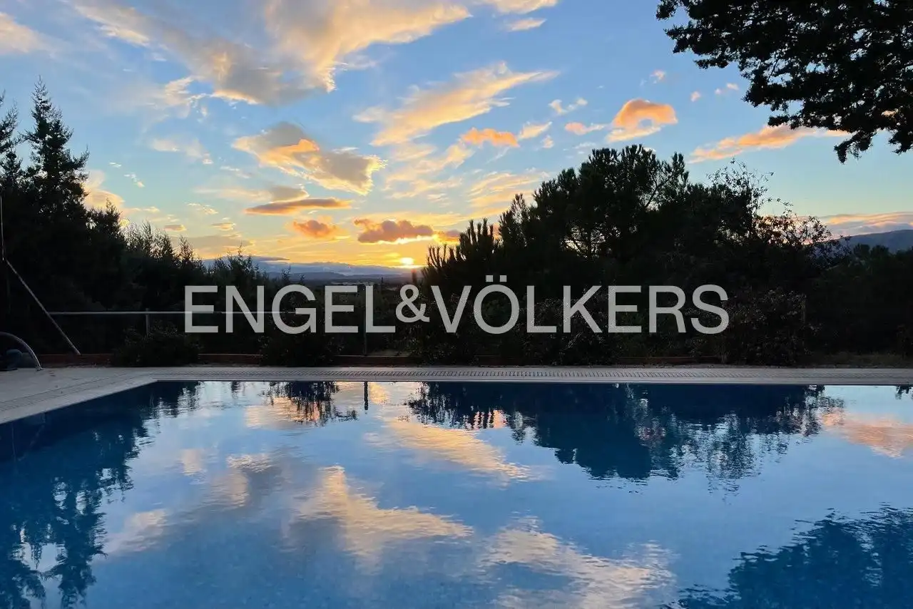 Piscina de Casa o chalet en venta en Galapagar con Aire acondicionado, Calefacción y Jardín privado