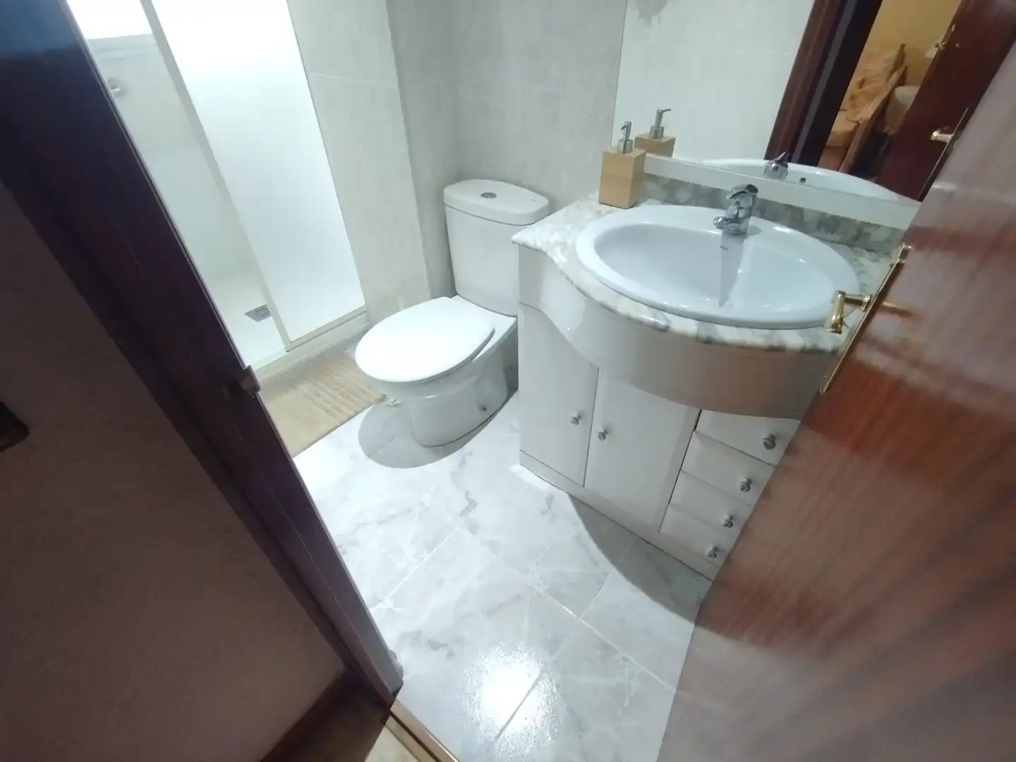 Badezimmer von Wohnung zum Verkauf in Zaragoza mit Heizung, Terrasse und Möbliert