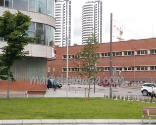 Vista exterior de Oficina en venda en Bilbao 